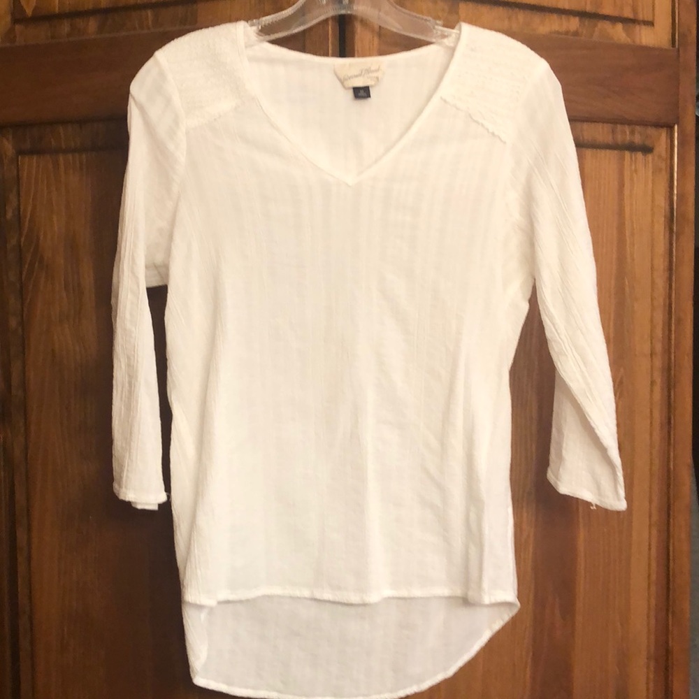 White 3/4 Sleeve blouse